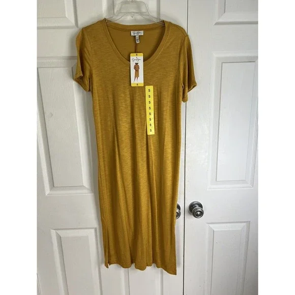 Jessica Simpson Ladies' Midi Dress Size: S, Color: Goldenrod